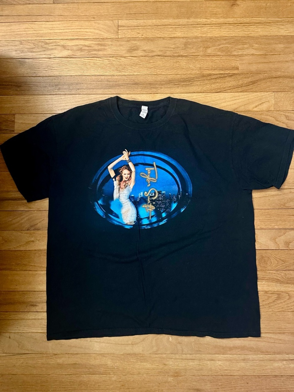 Taylor Swift Speak Now World Tour Concert Graphic T-Shirt